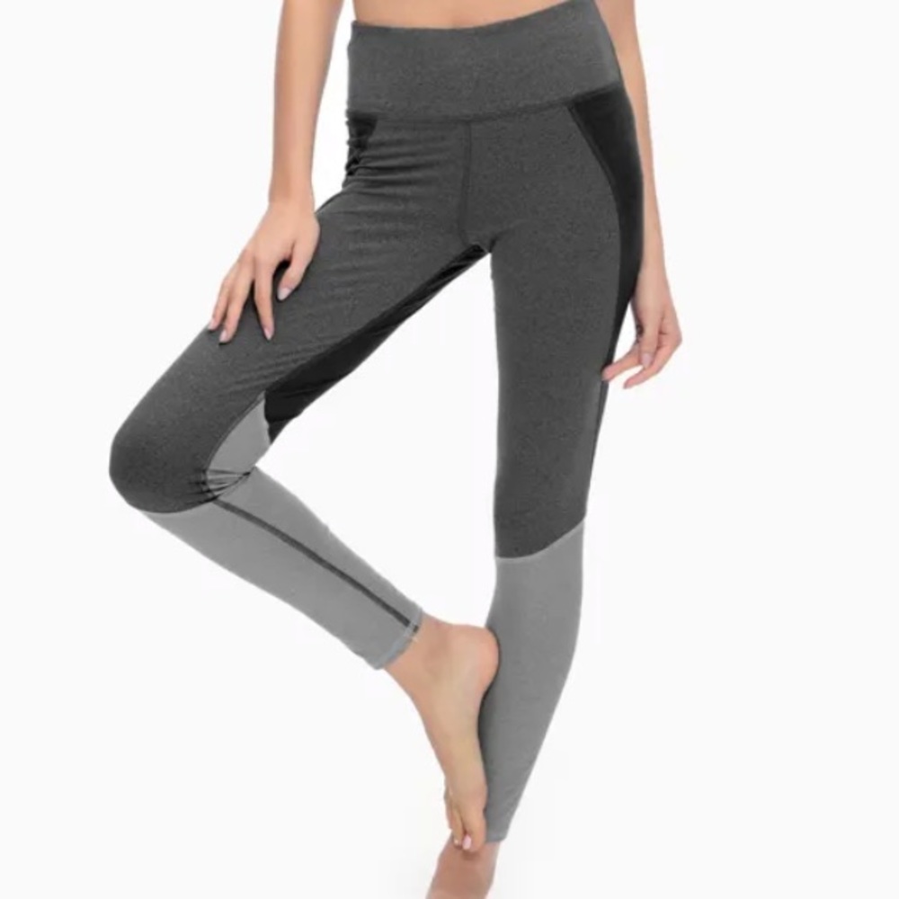 Splendid Gray Block Leggings